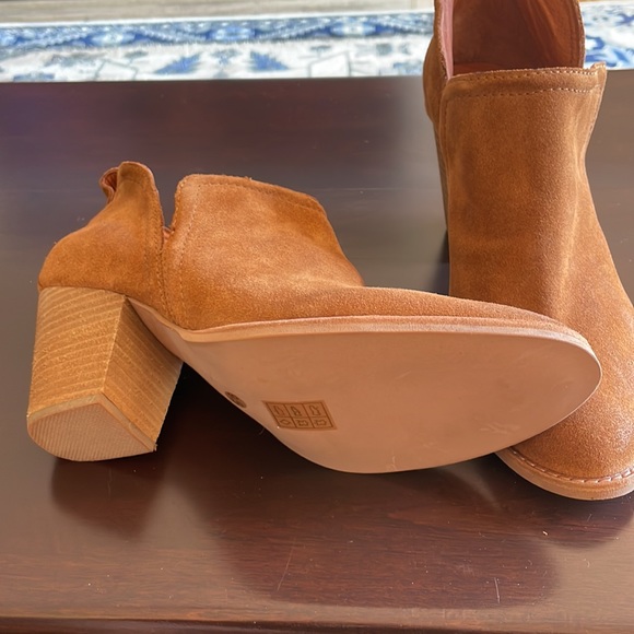 Booties - Picture 2 of 3